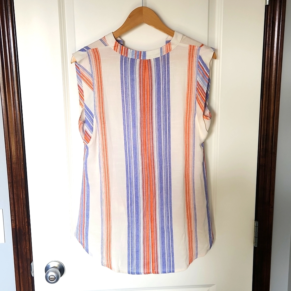 Universal Threads Blouse - Picture 3 of 3